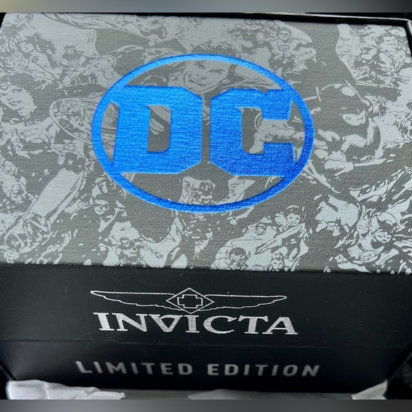 INVICTA DC COMICS LTD EDITION #231/4000 BATMAN DUAL TIME QUARTZ WATCH - Picture 2 of 8